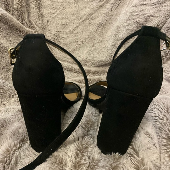 Black Steve Madden Heels - Picture 3 of 5